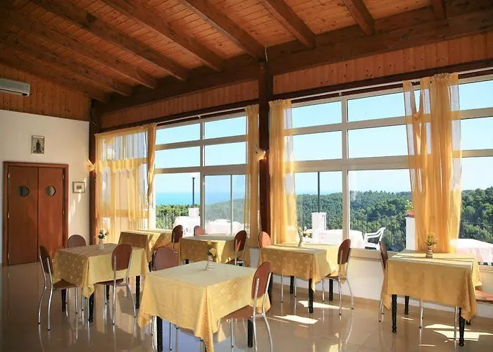 Hotel Godenizzo