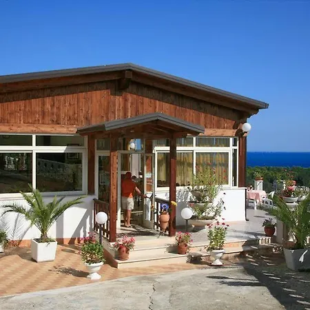 Hotel Godenizzo