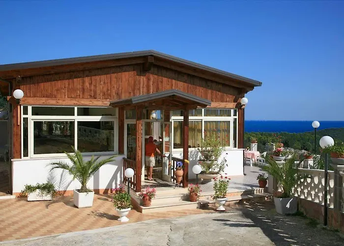 Hotel Godenizzo